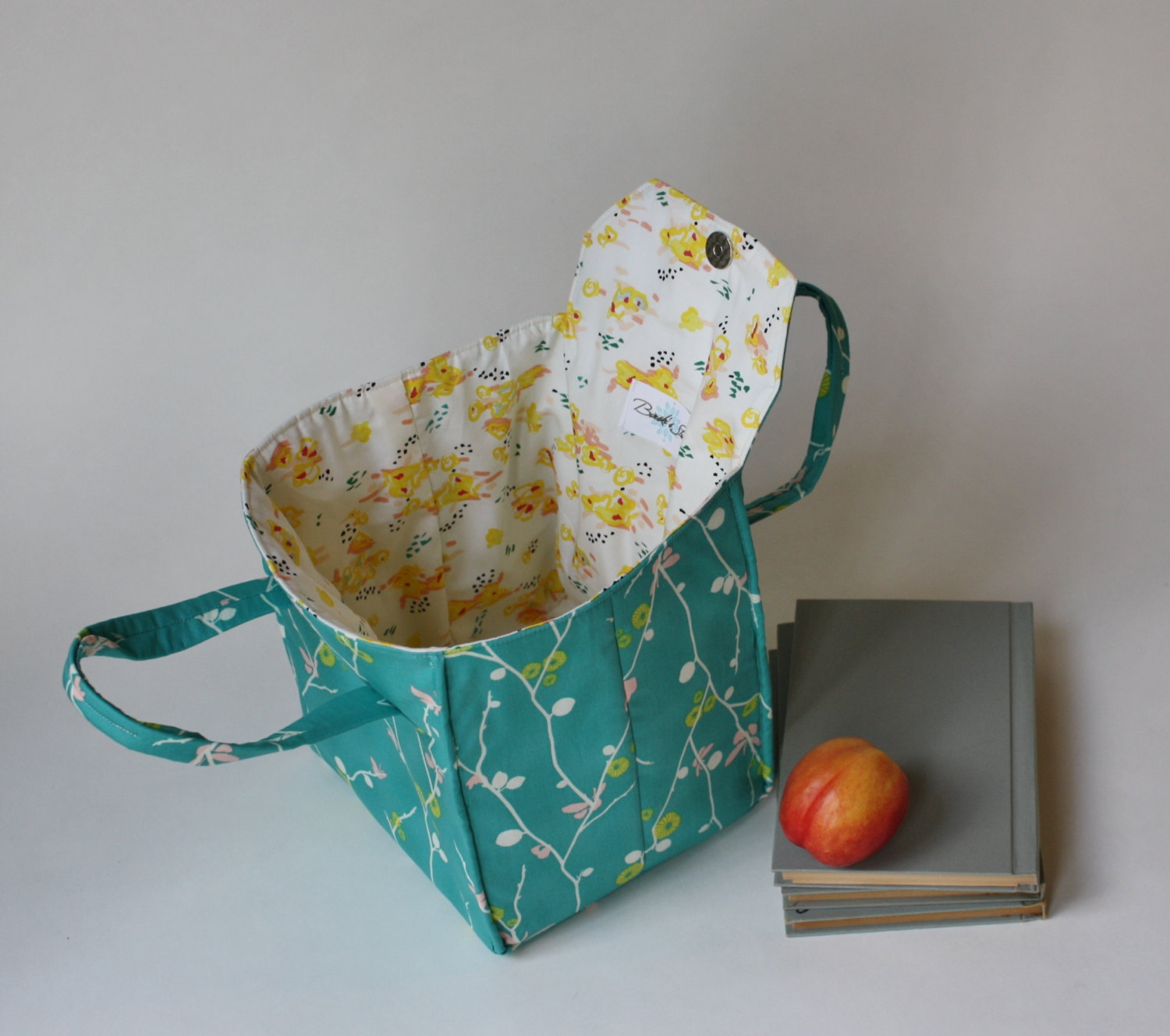 Insulated Lunch Bag in Rapture fabric by Pat Bravo - Insulated Lunch Tote - Bento Box Carrier - Ready to Ship